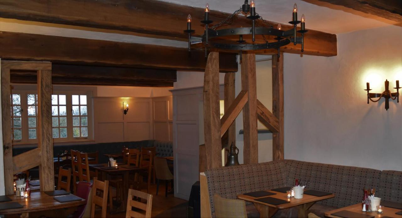 Three Horseshoes Country Inn Barry Exterior foto